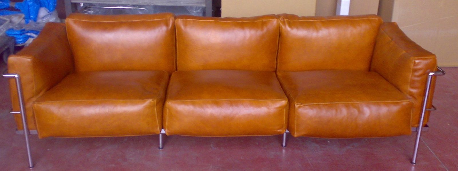 Bauhaus Re Edition, Bauhaus Leather Sofa